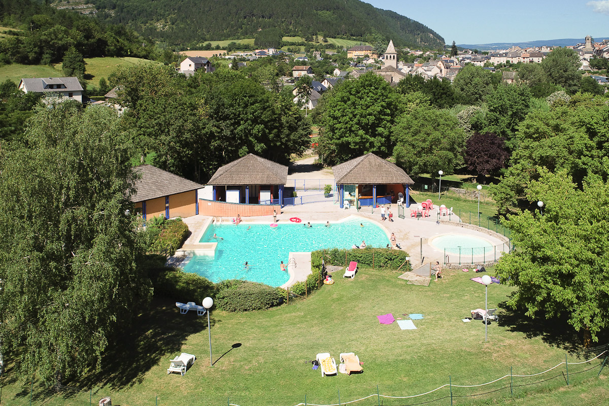 La piscine municipale de Chanac OUVRE le 30 mai : gratuite en juin pour le public !