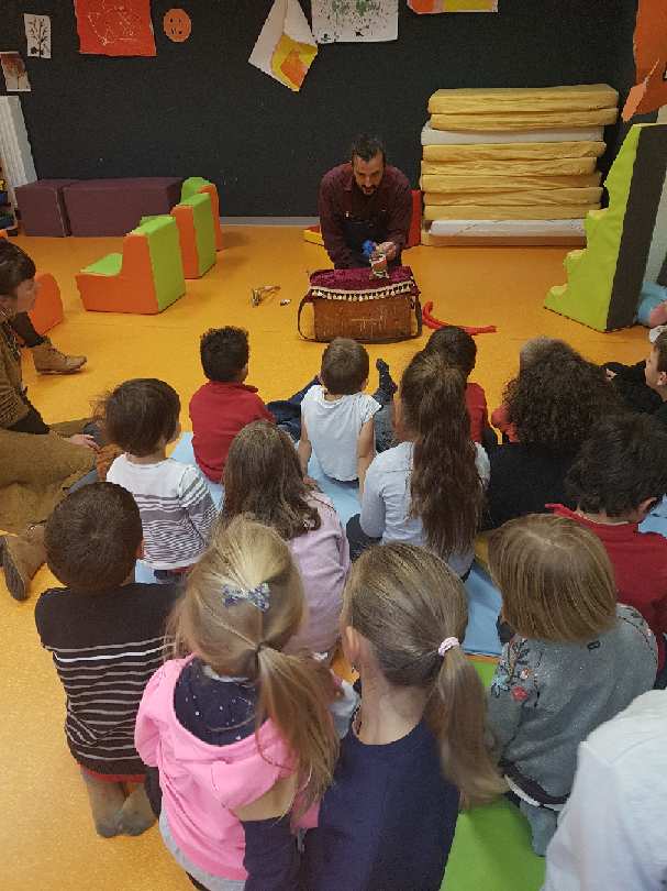 Conférence à Chanac sur la PETITE ENFANCE en lien avec Boris Cyrulnik