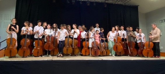 Soirée familiale de jeux de société par le FOYER RURAL de CHANAC