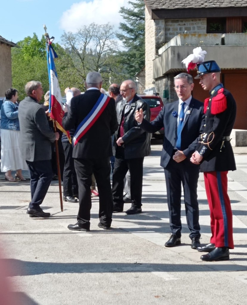 La piscine municipale de Chanac OUVRE le 30 mai : gratuite en juin pour le public !